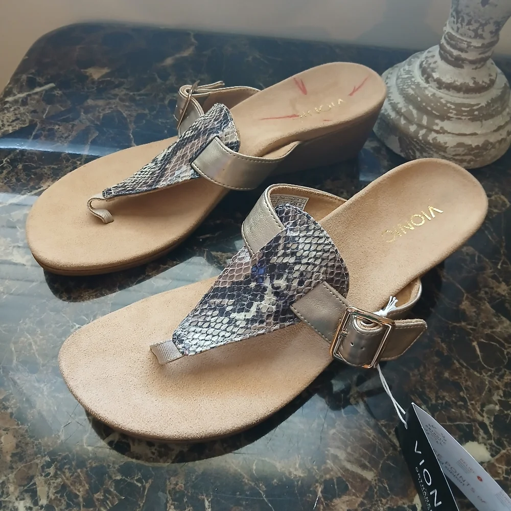 Vionic Women's Metallic Gold Snake-Print Thong Sandals